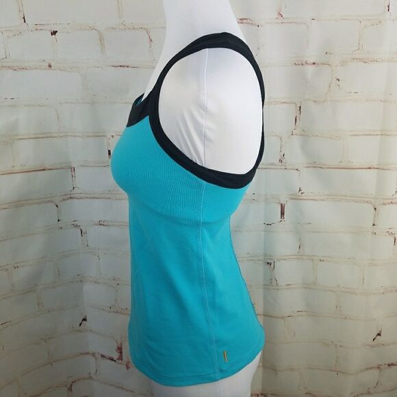 Lucy blue tank medium - Picture 2 of 7